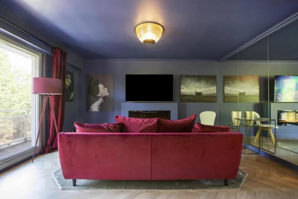 Luxury Paris La Vie En Rose Jacuzzi Terrasse Parking Apartment Ngoại thất bức ảnh