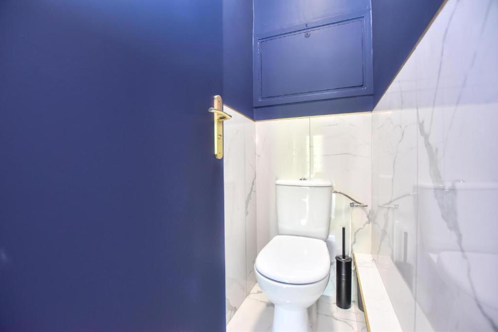 Luxury Paris La Vie En Rose Jacuzzi Terrasse Parking Apartment Ngoại thất bức ảnh